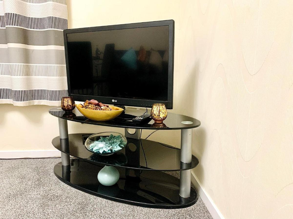 Executive Quiet Home-office Combo Apartment *