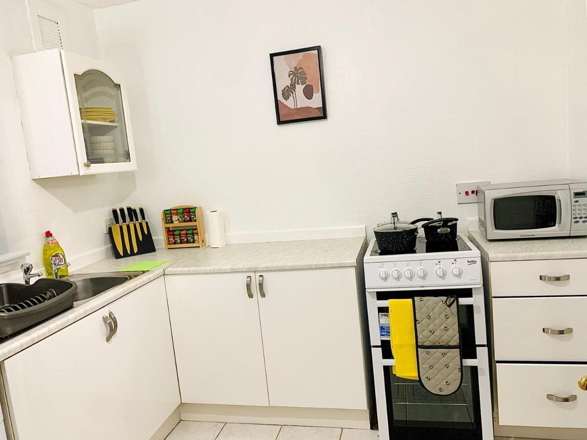 Executive Quiet Home-office Combo * Aberdeen