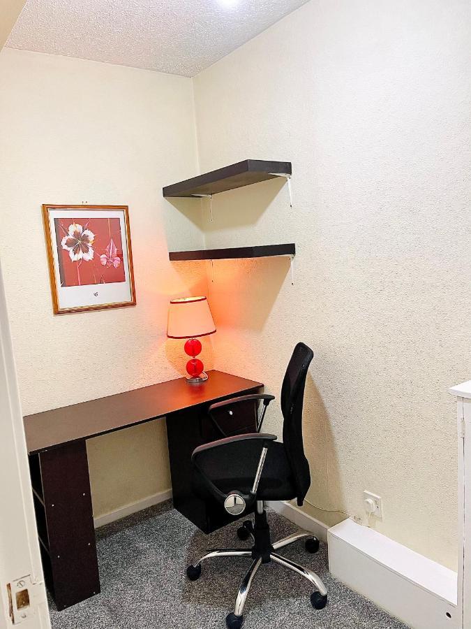 Executive Quiet Home-office Combo *