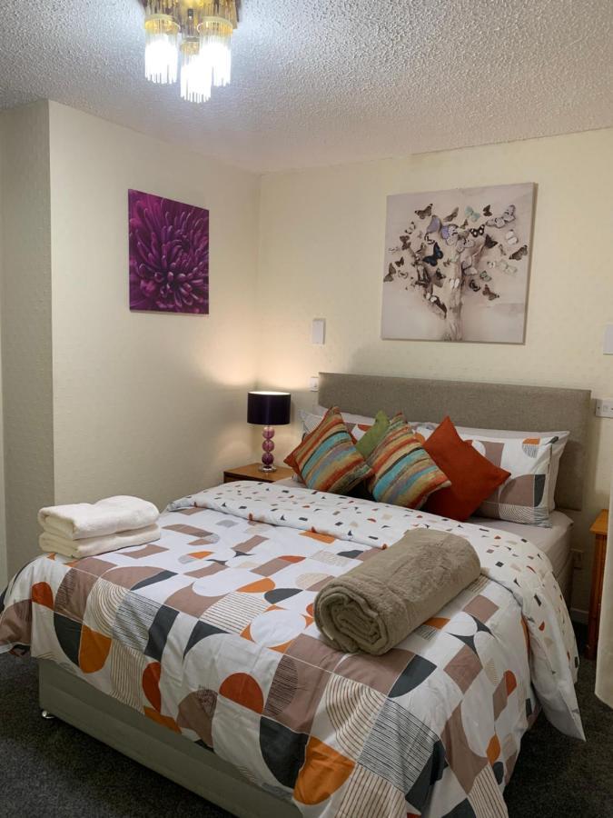 Apartment Executive Quiet Home-office Combo *