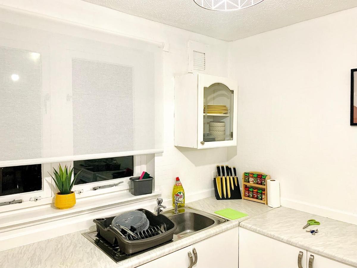Apartment Executive Quiet Home-office Combo *