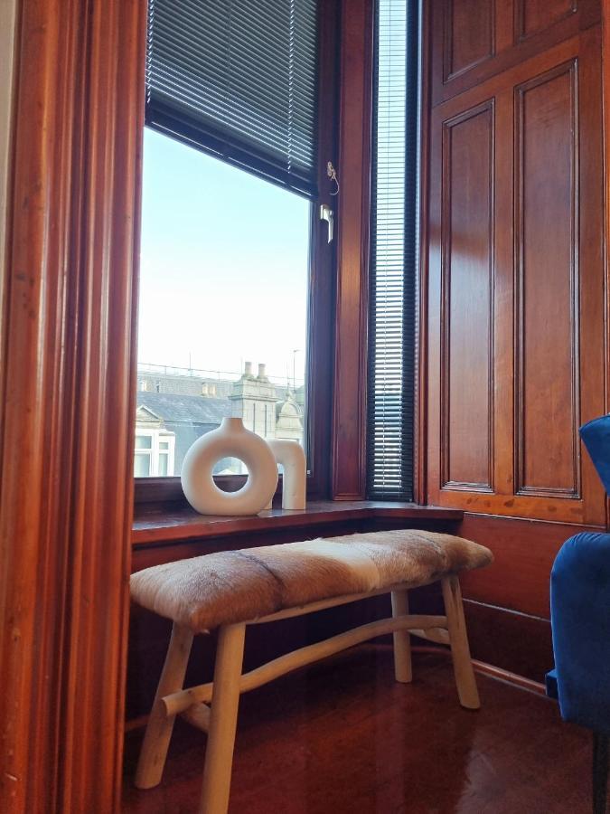 Luxury 2 Bedroom Centre With Panoramic Views And High Ceilings Apartment Aberdeen