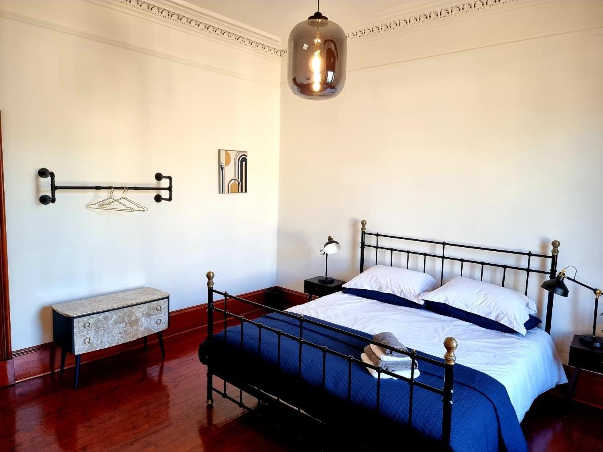 Luxury 2 Bedroom Centre With Panoramic Views And High Ceilings Apartment