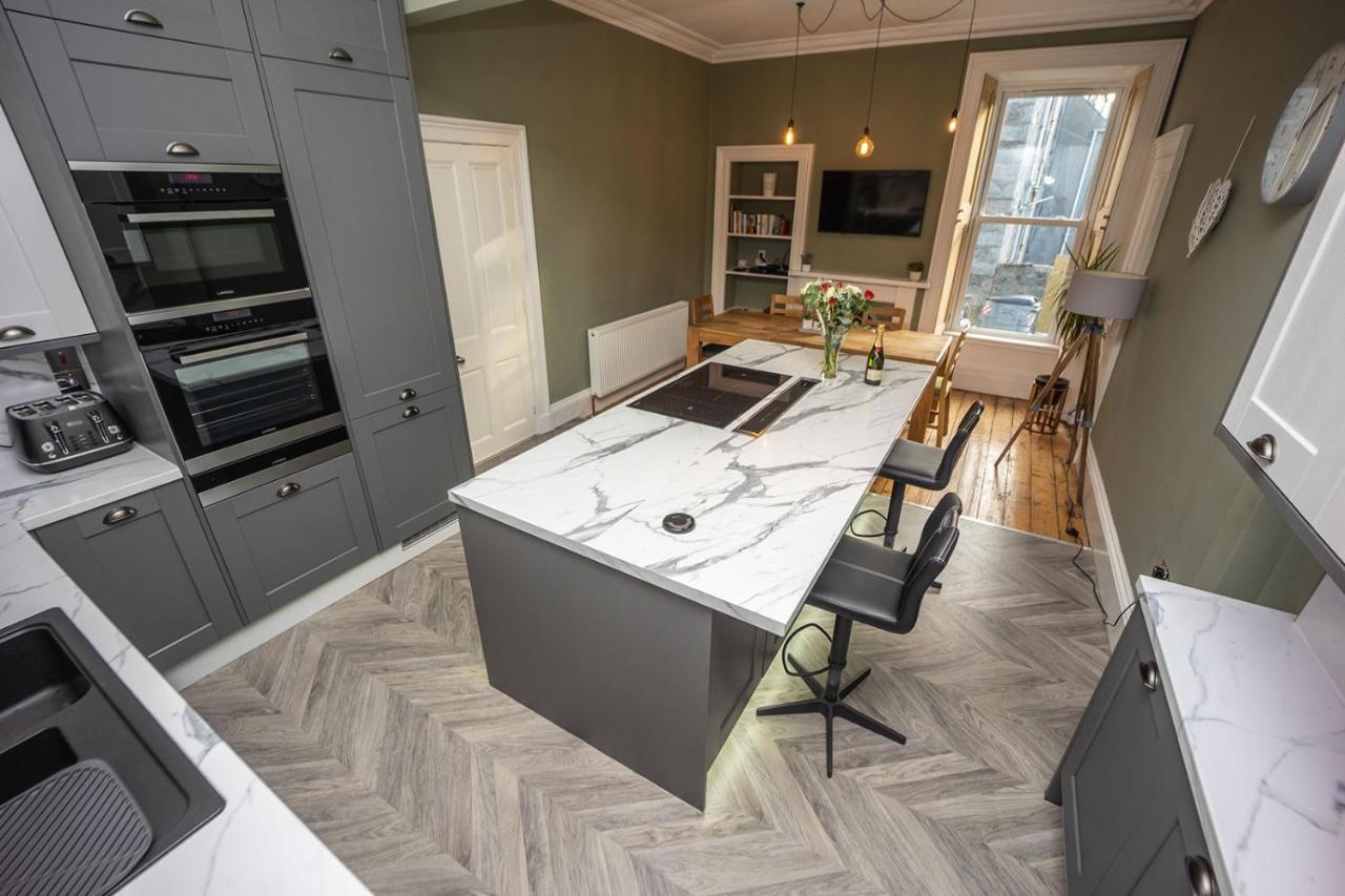 Stunning Period In The Heart Of The Apartment Aberdeen