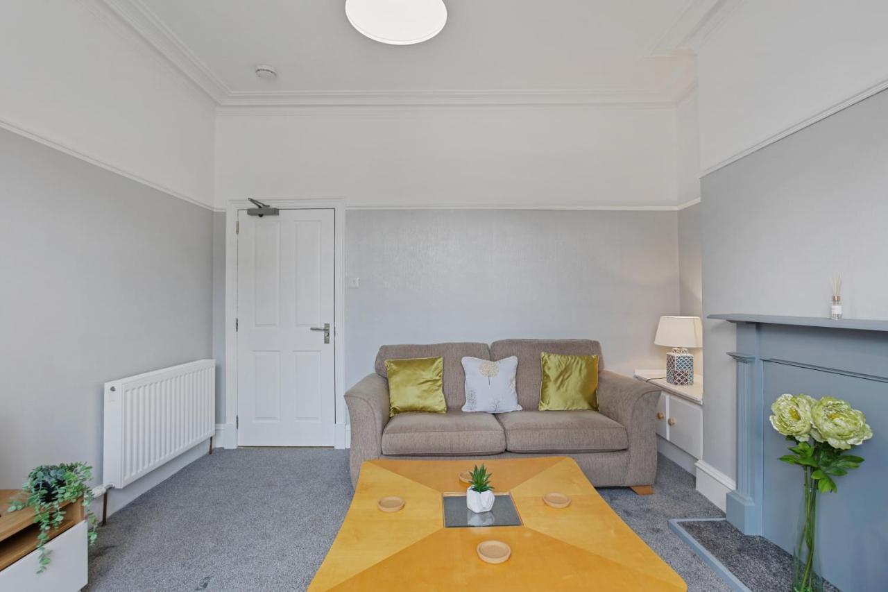 Lovely 3 Bedroom In Centre Aberdeen