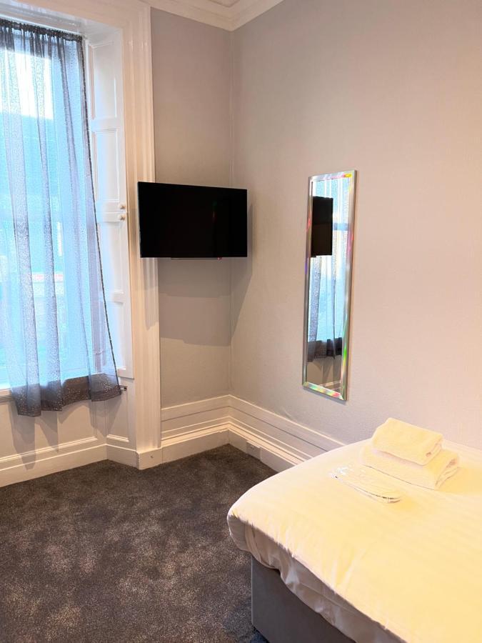 Aberooms * Aberdeen