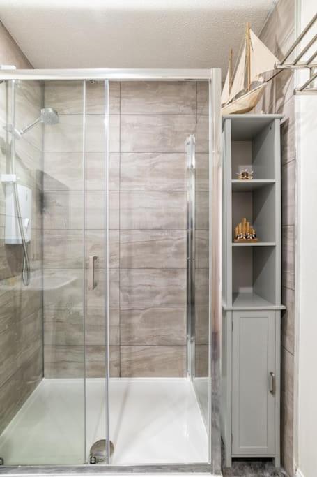 Apartment Silver Stone - In The Heart Of *