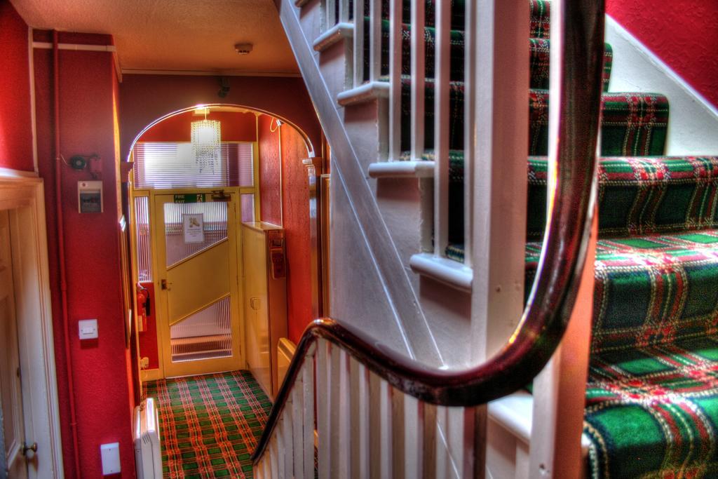 Atticus 3* Aberdeen