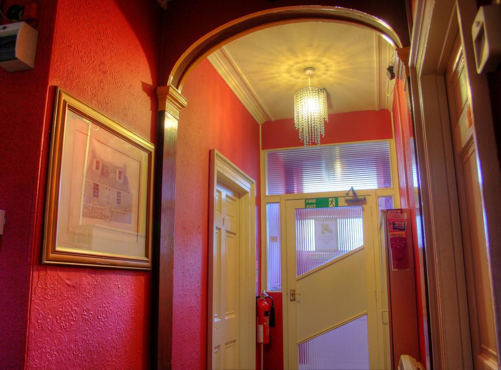Guest house Atticus Aberdeen