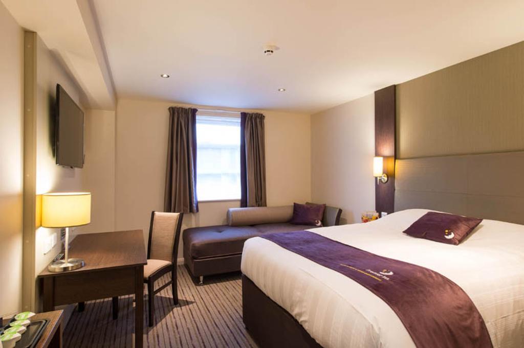 Premier - Anderson Drive Hotel