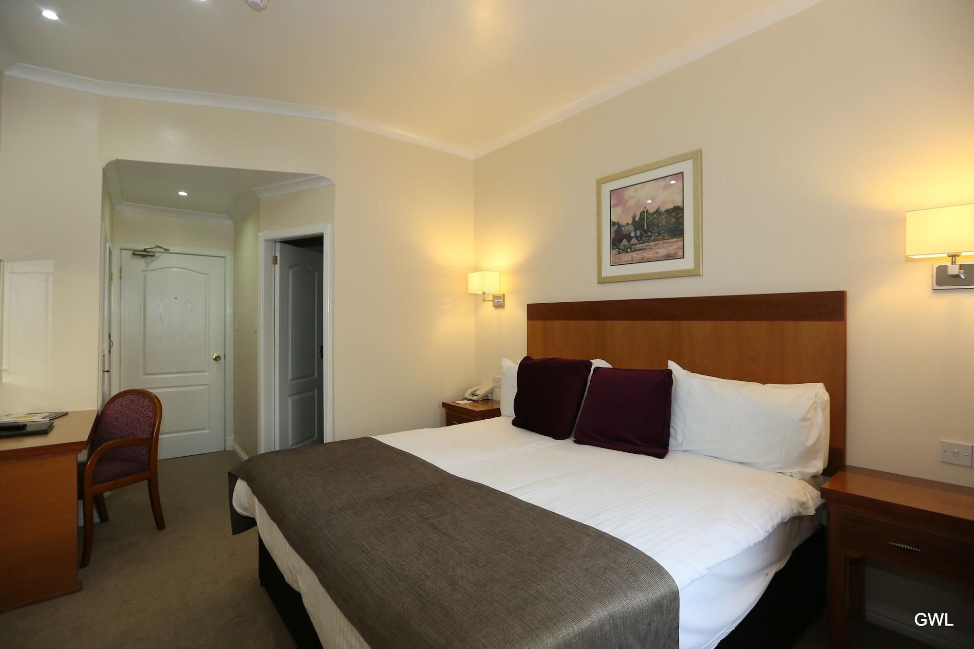 Hotel Douglas