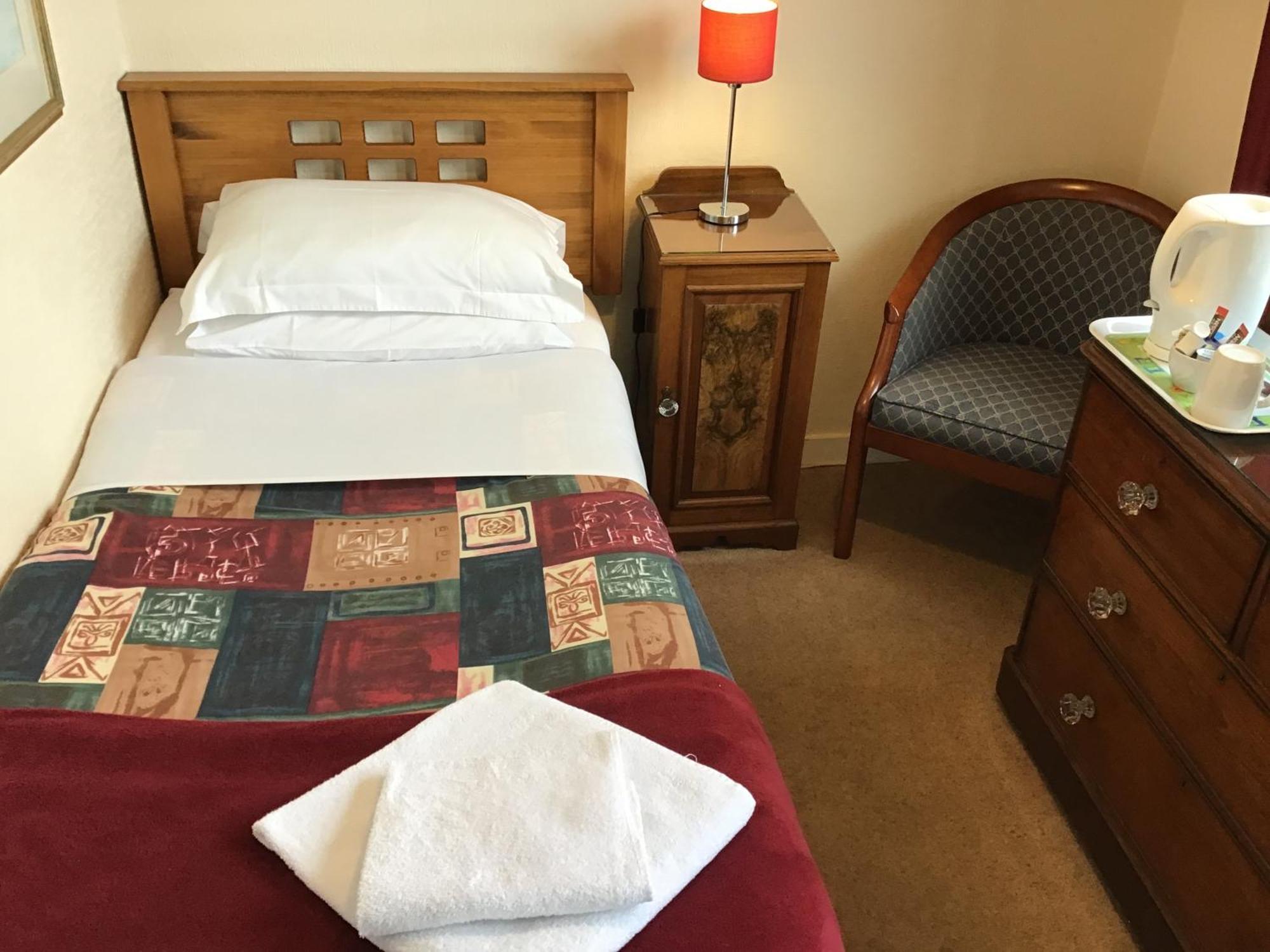 The Royal Crown 3* Aberdeen