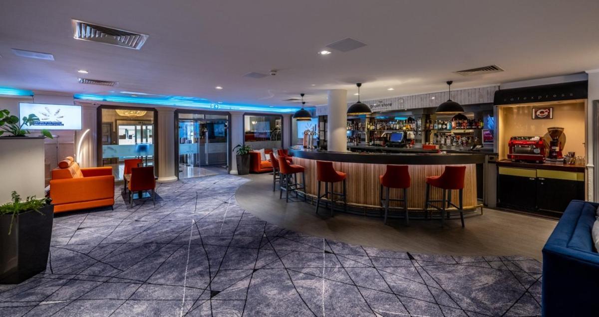 Copthorne 4*