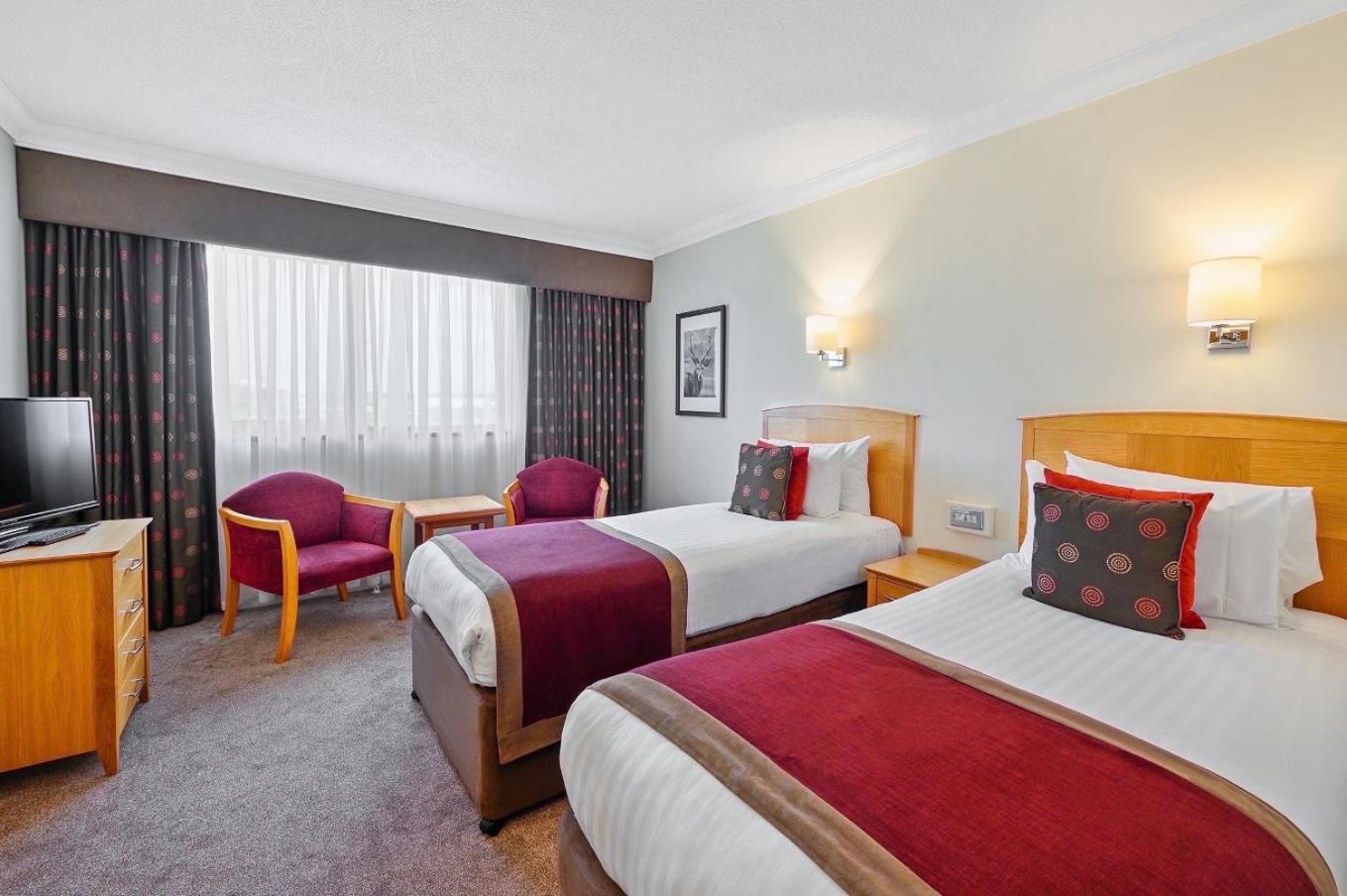 Hotel The Altens 4*