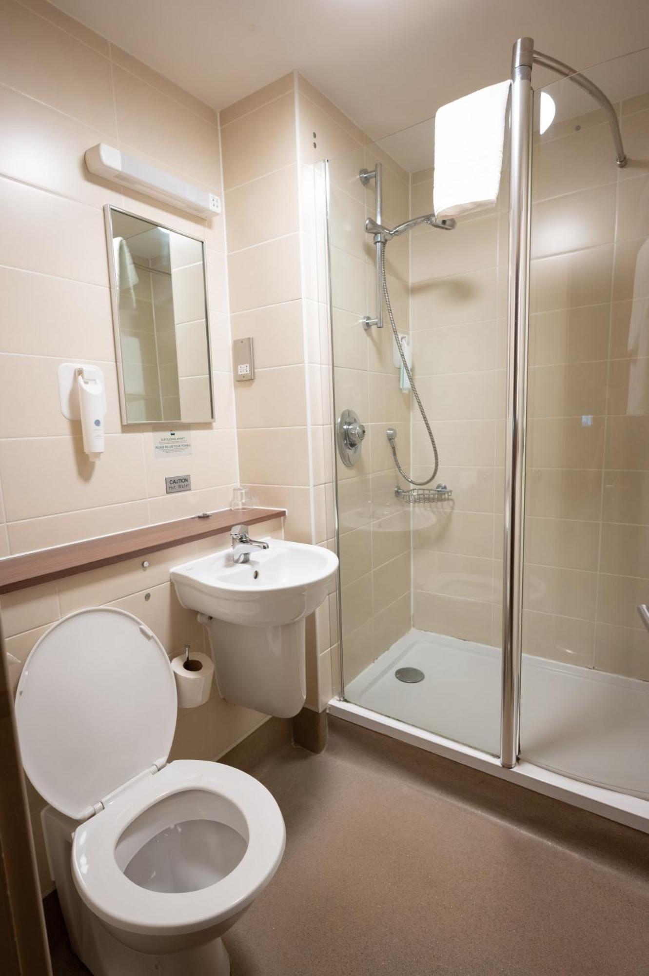 Hotel Wellington By Greene King 4*