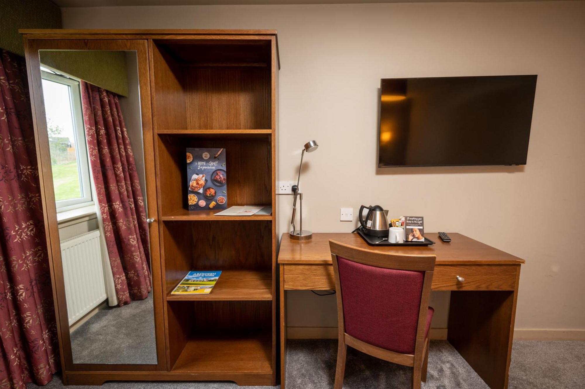 Wellington By Greene King Hotel 4*