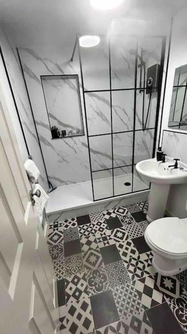 Executive Floor 1 Bedroom Apartment *