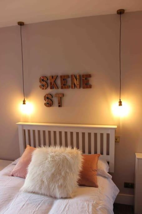 Executive Floor 1 Bedroom Apartment Aberdeen