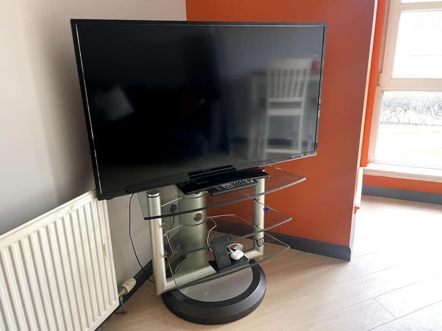 Cosy Beachside With Quick Access Apartment Aberdeen