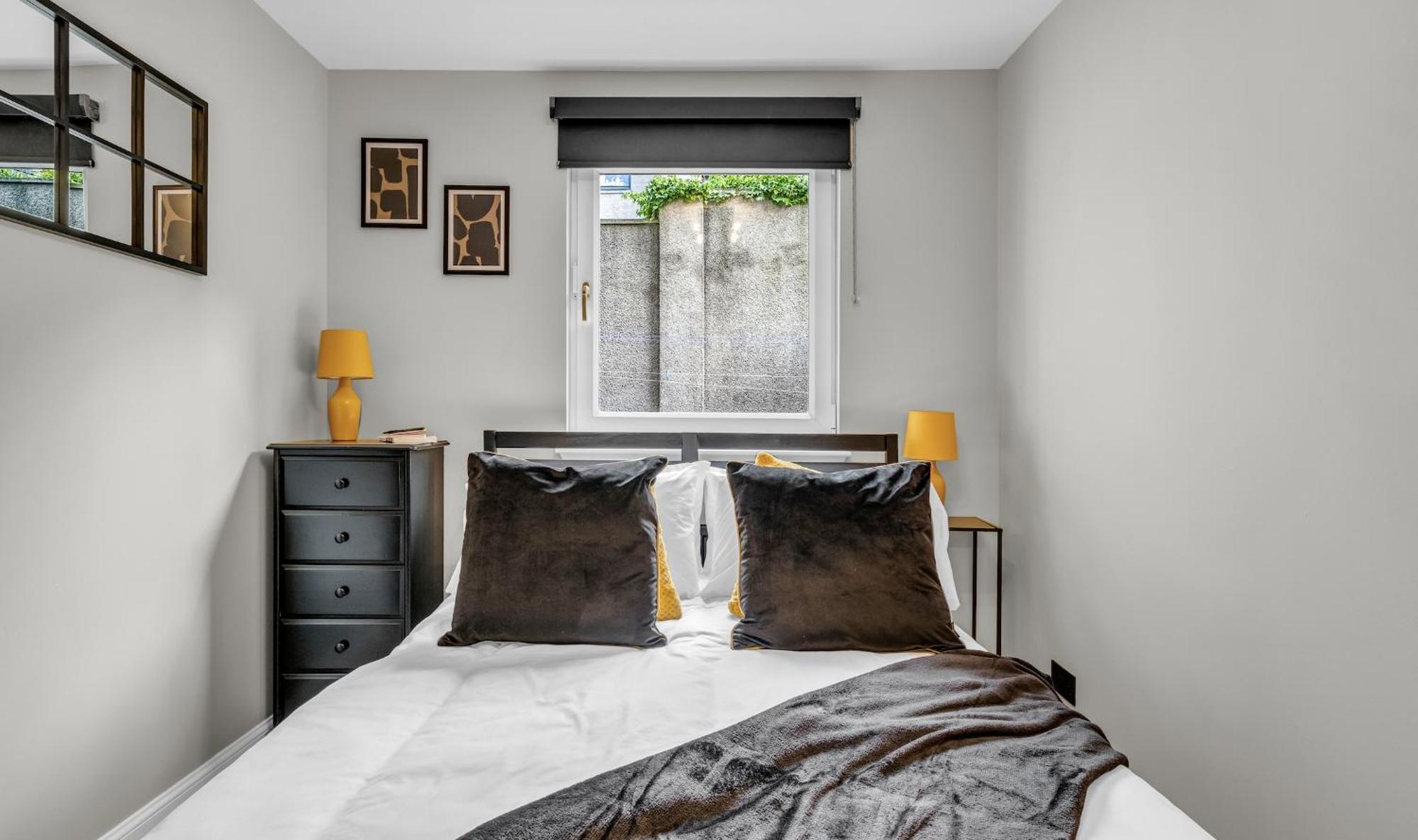 Apartamento Freeparking-city Centre-comfy-no Lez Zone-high Spec