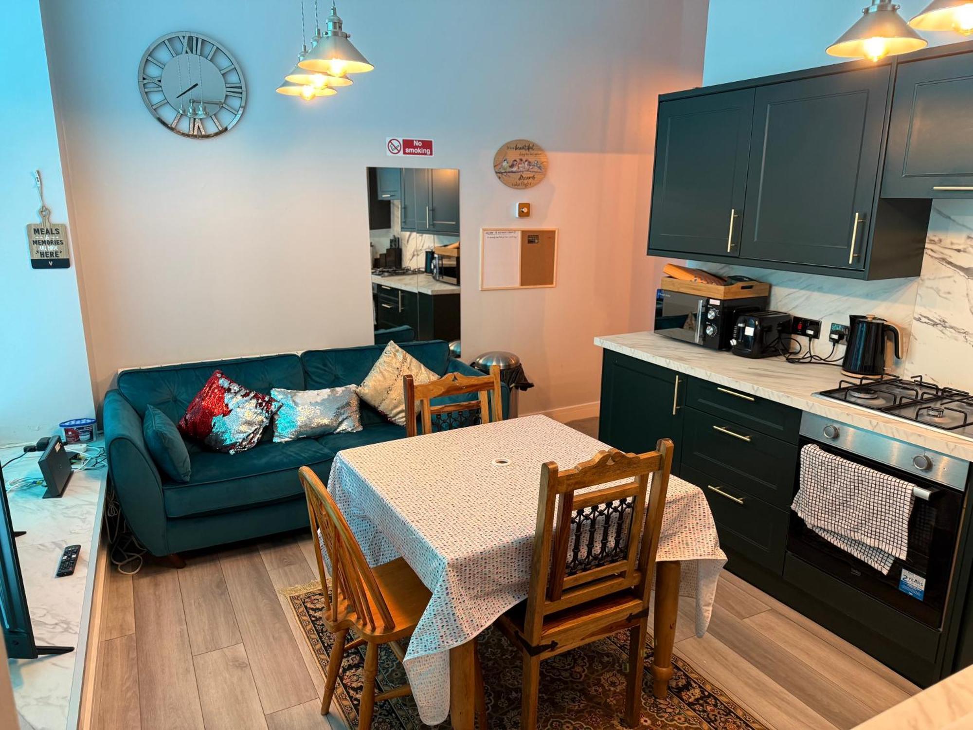 Victoria's Dream Apartment Aberdeen