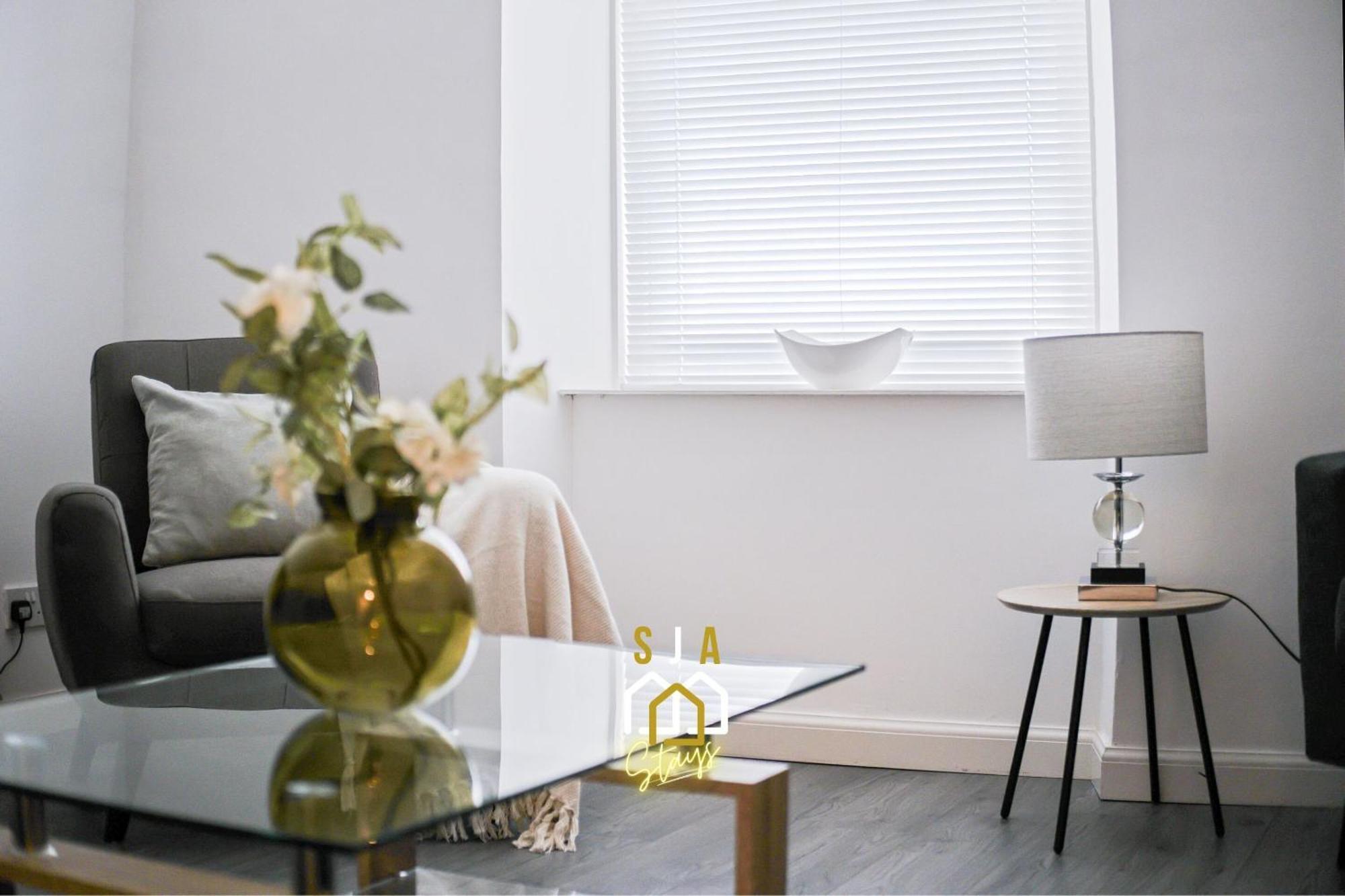 Dee Street - Sja - Modern 2 Bed Apartment