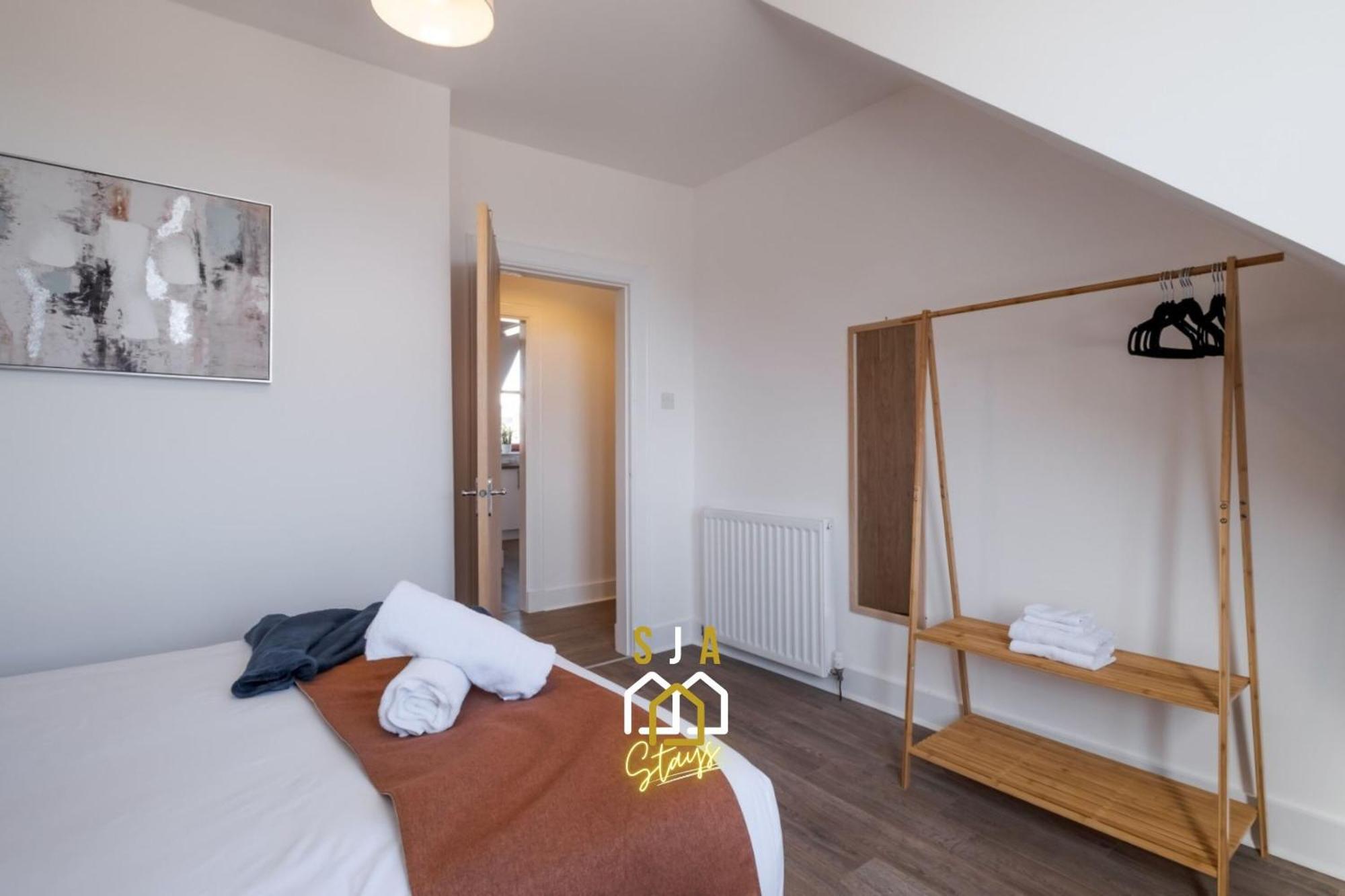 Summerfield - Sja - Modern 1 Bed Aberdeen