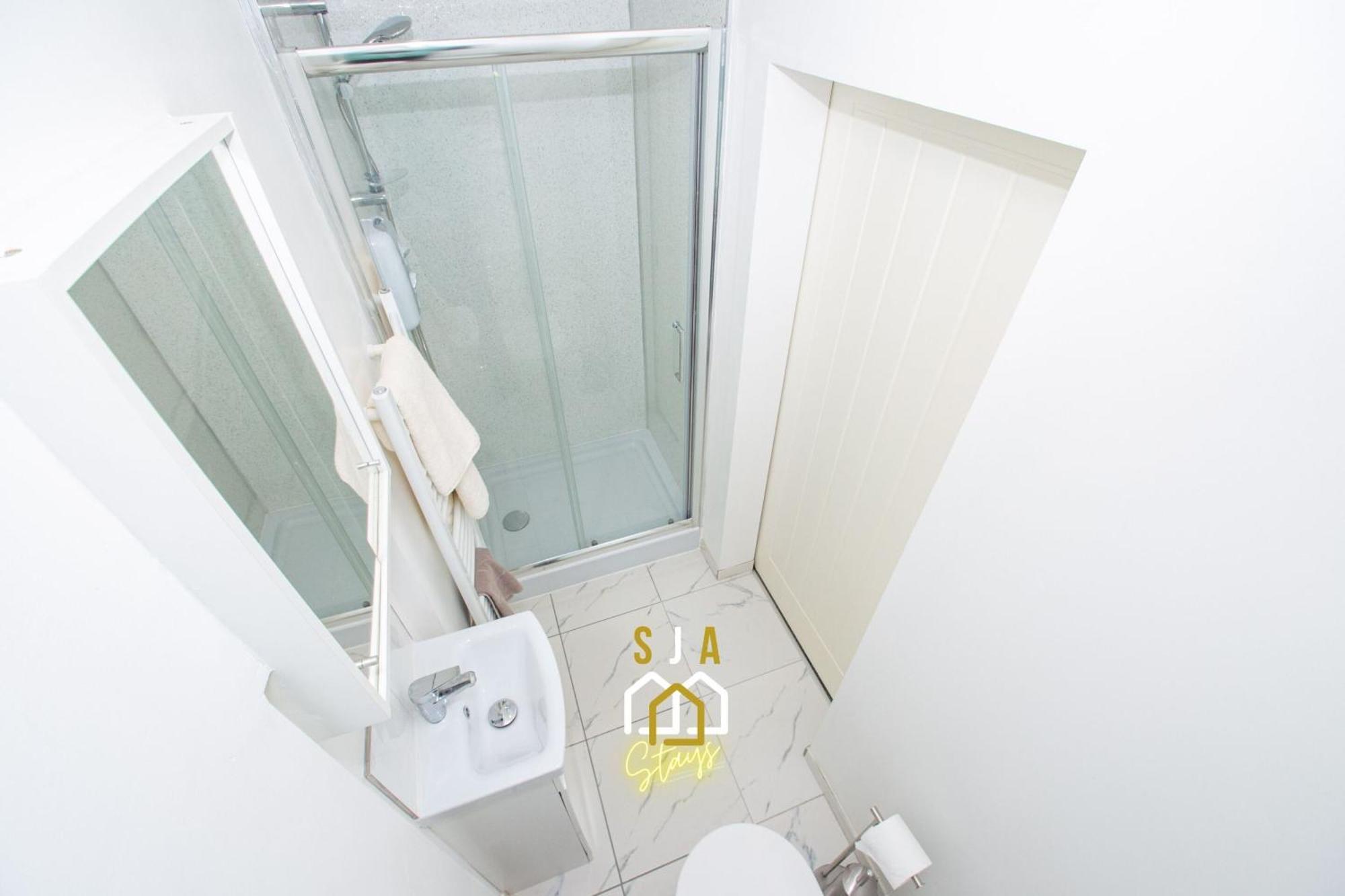 Apartment Affleck 1 - Sja - Modern 2 Bed - With Parking Aberdeen