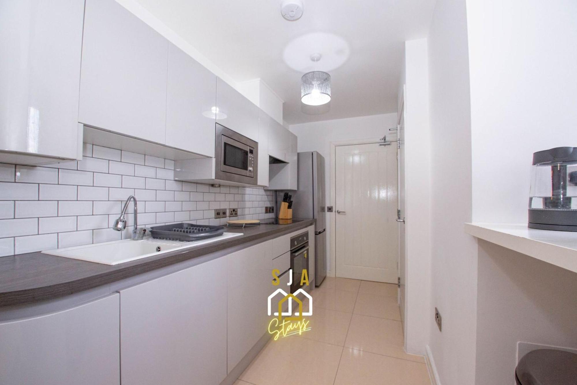 Apartment Affleck 1 - Sja - Modern 2 Bed - With Parking *
