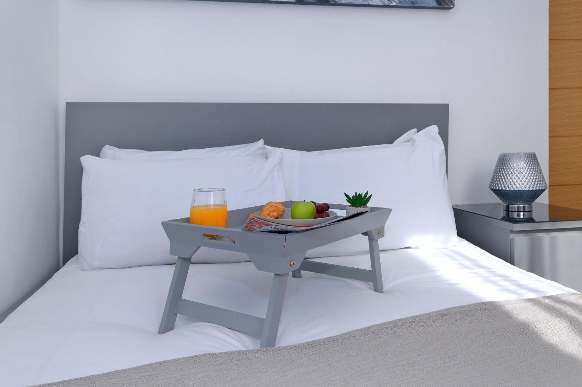 Stunning 2 Bed Centre Union Grove Apartment