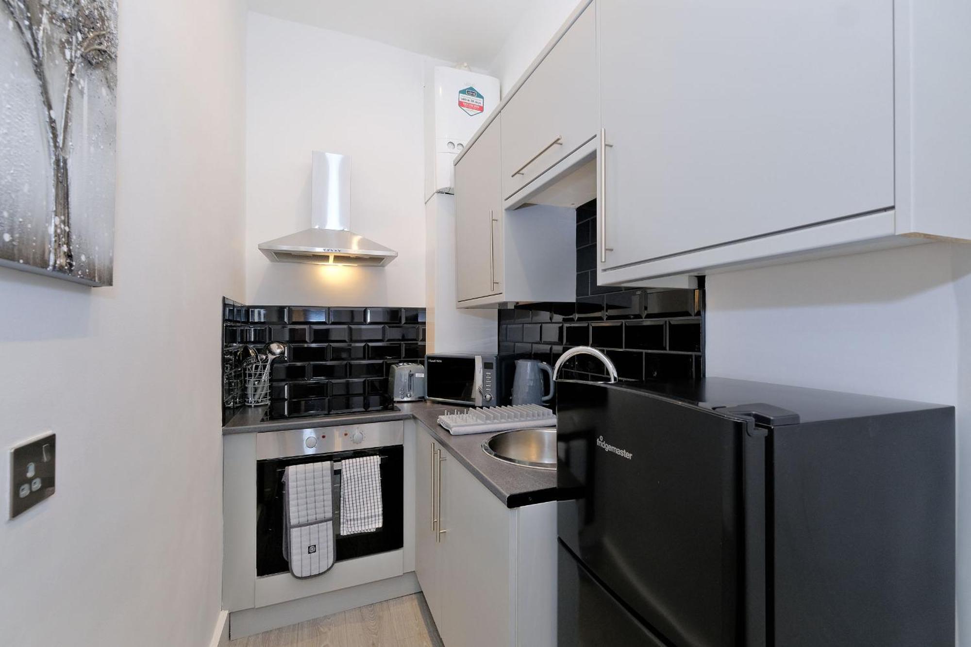 Stunning 2 Bed Centre Union Grove *