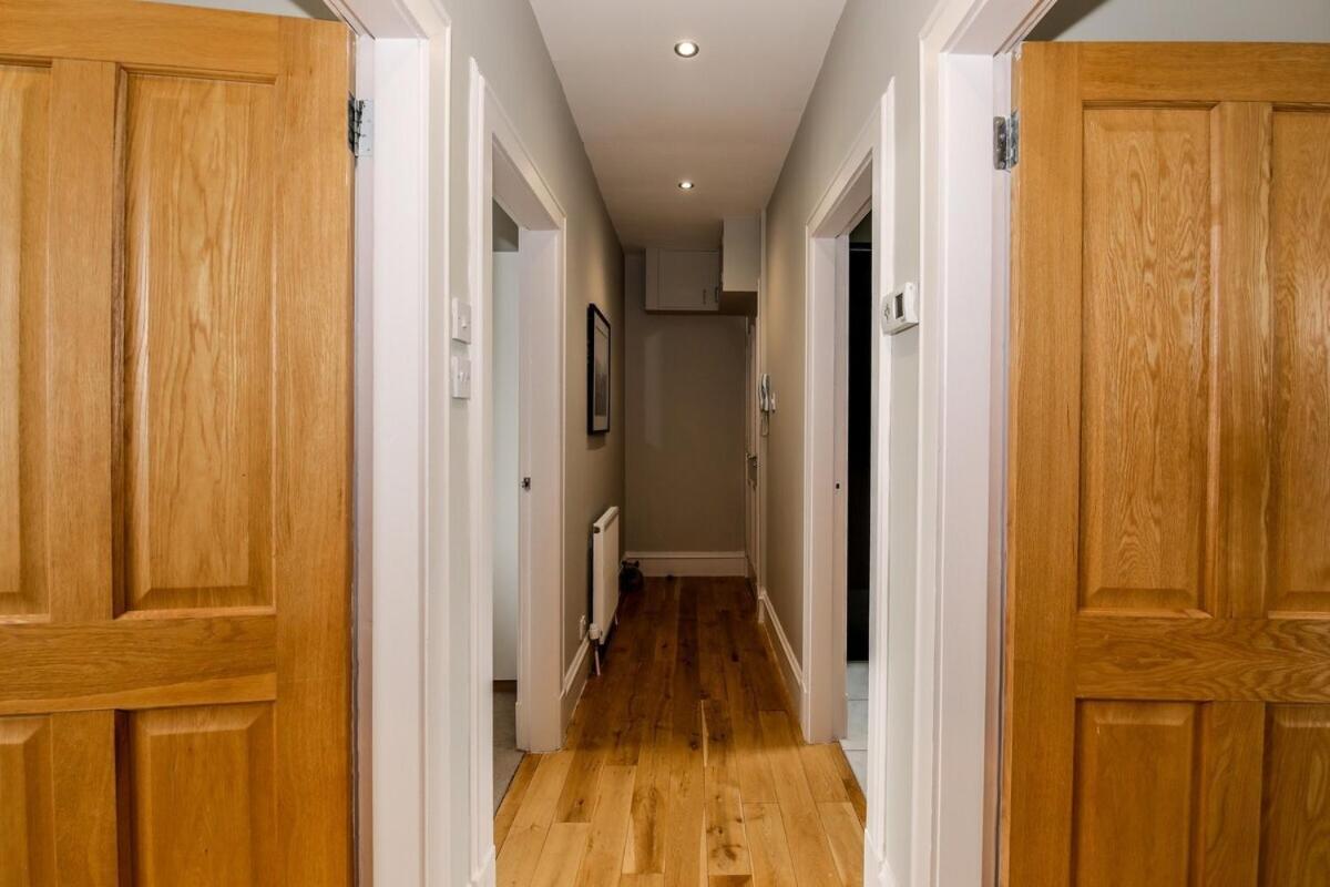 F Apartment