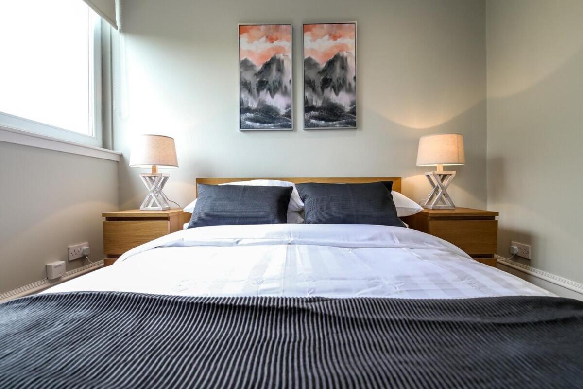 F Apartment *