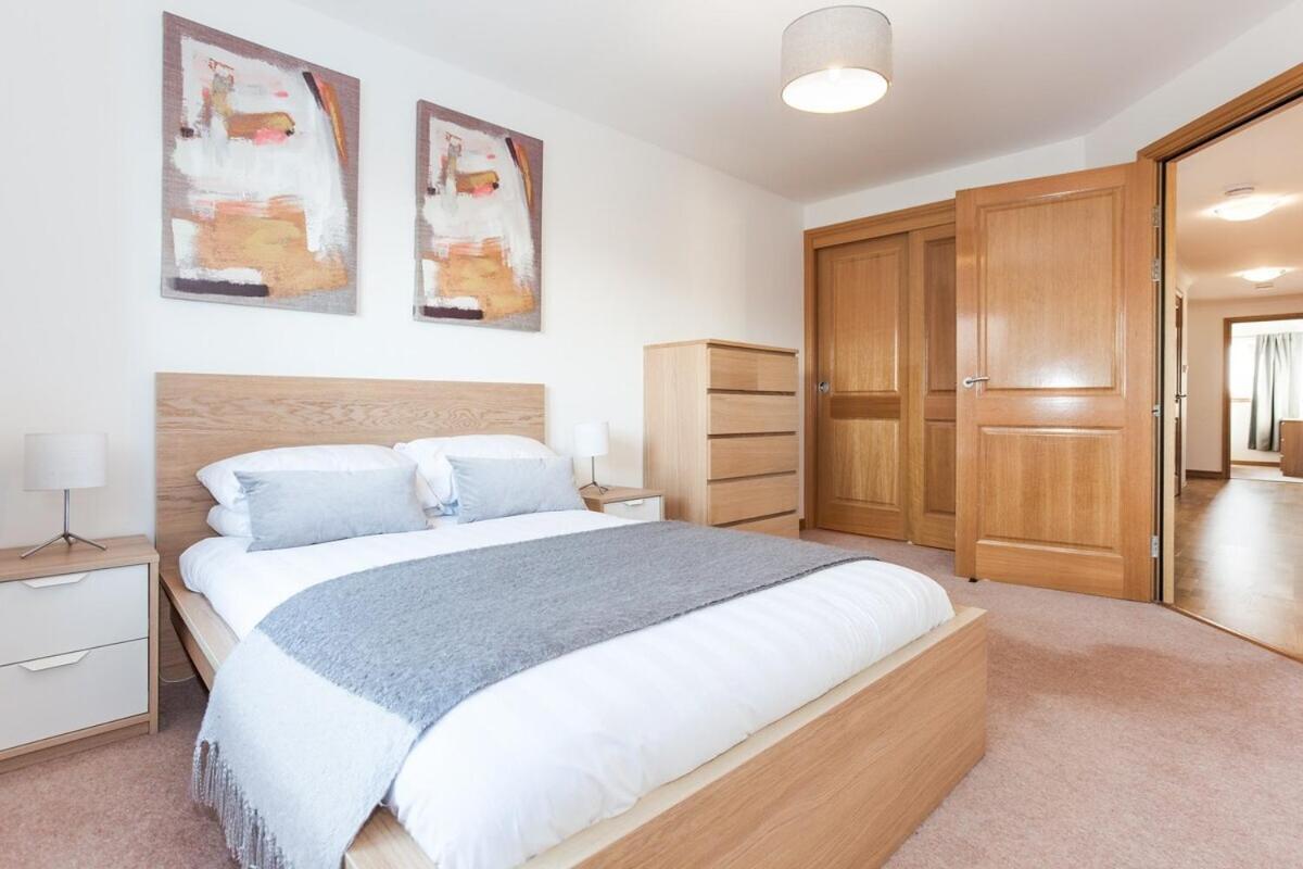 Apartment Executive 3 Bed Aberdeen