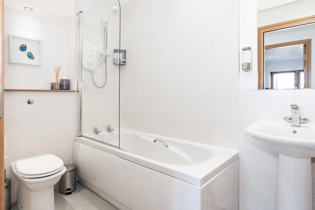 Executive 3 Bed Apartment Aberdeen
