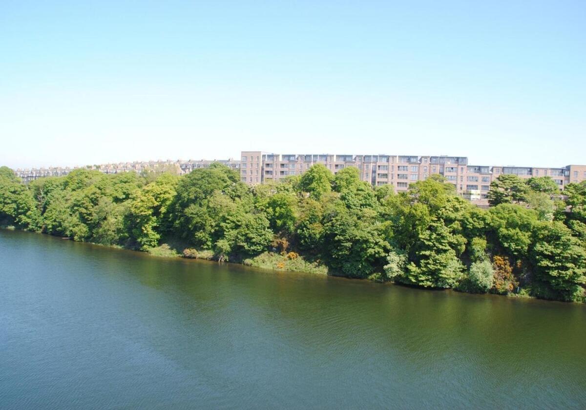Executive 3 Bed Apartment Aberdeen