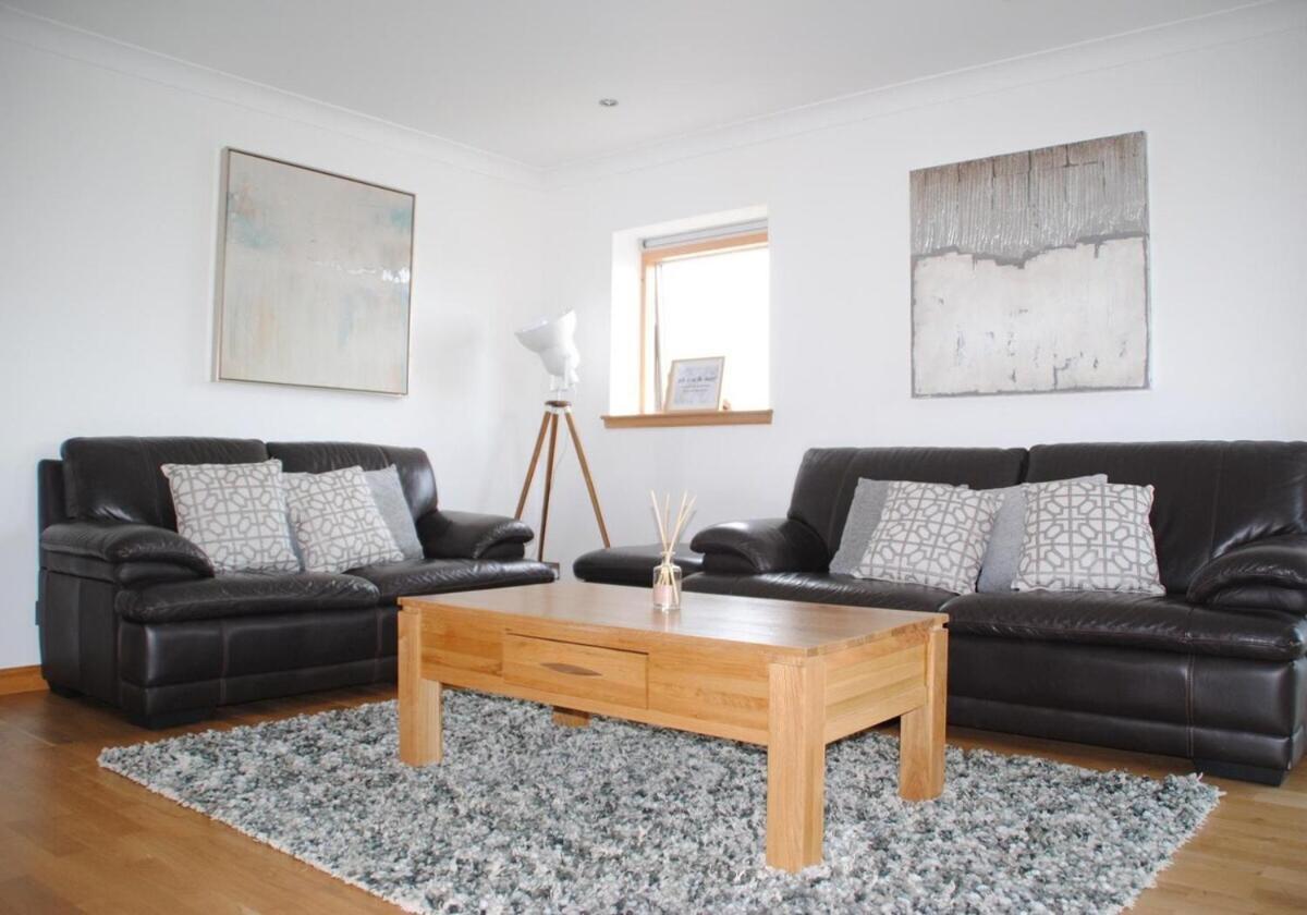 Executive 3 Bed Apartment