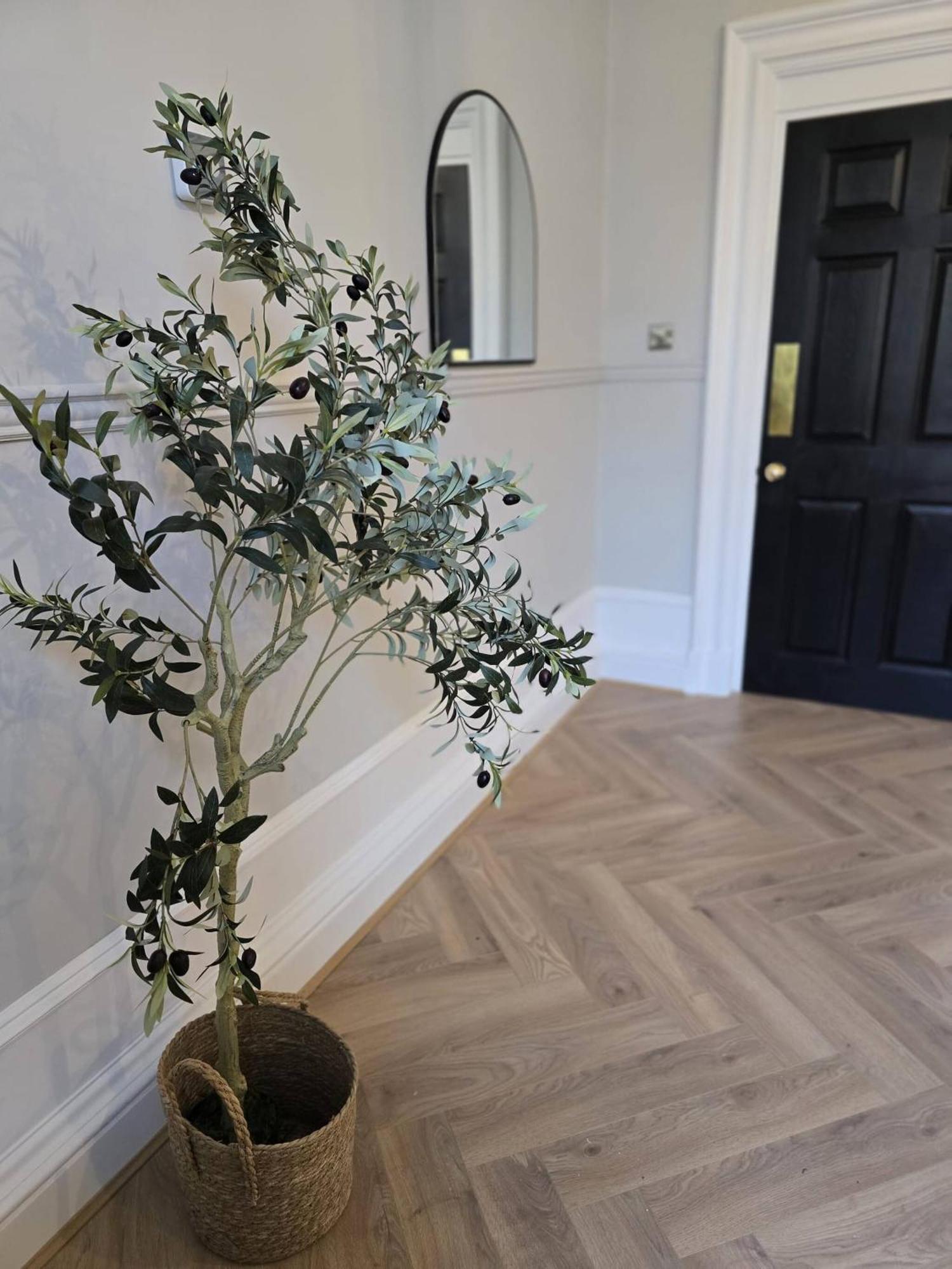 Apartment Luxury W/ 3 Beds + 24hr Check-in