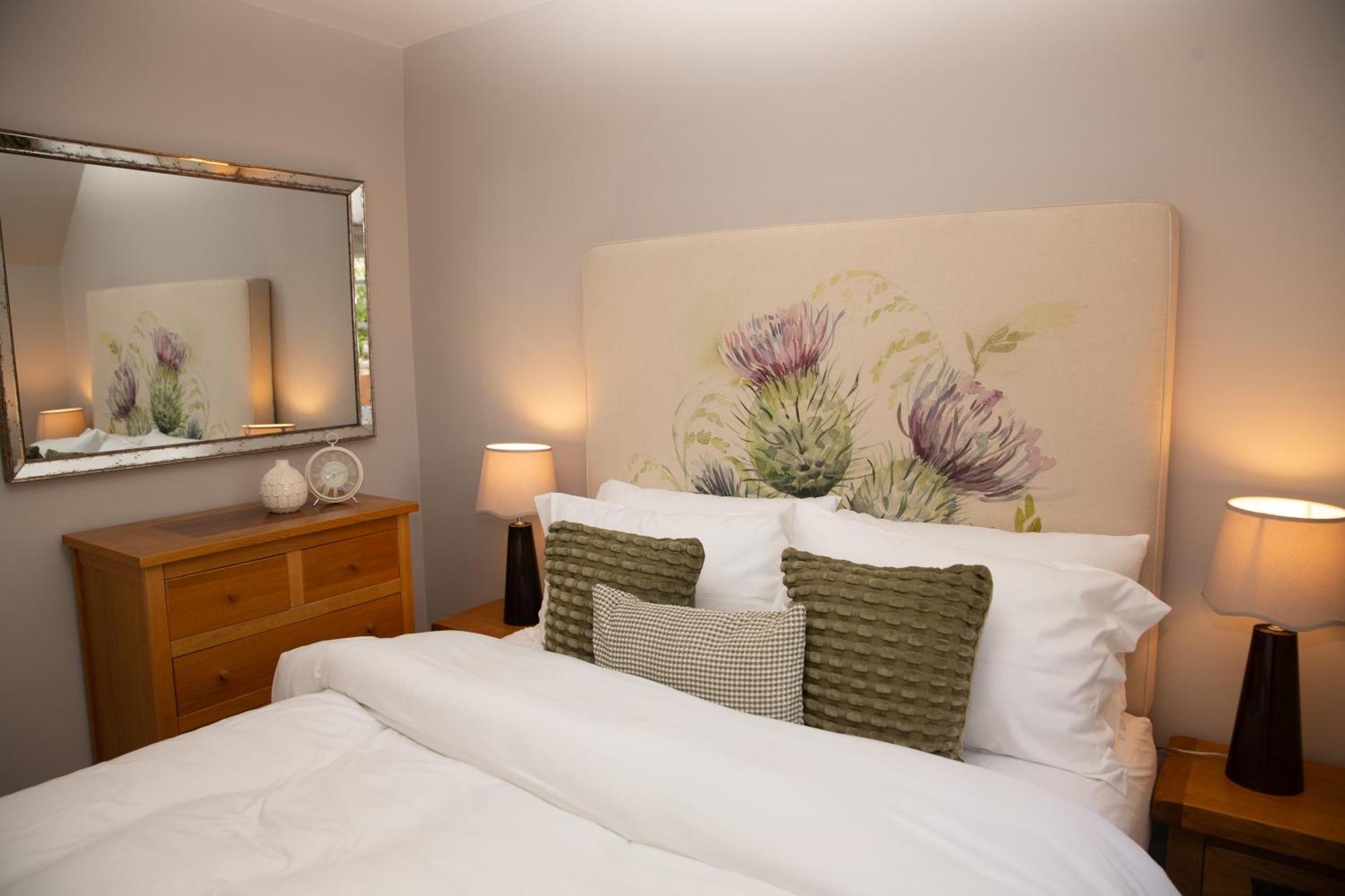 Snow Cottage, Old Aberdeen, 3 Bedroom Luxury Holiday home