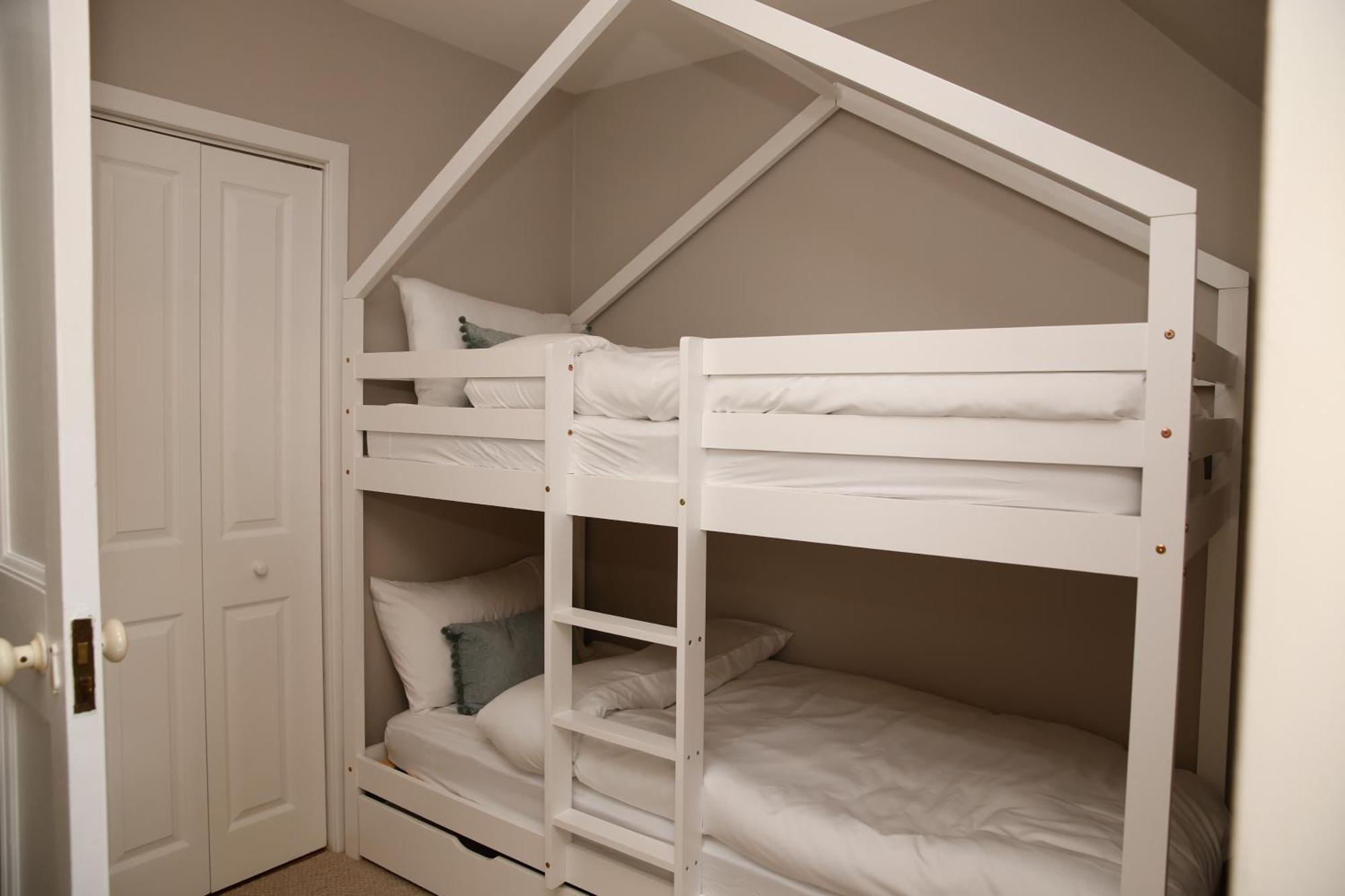 Holiday home Snow Cottage, Old Aberdeen, 3 Bedroom Luxury Aberdeen