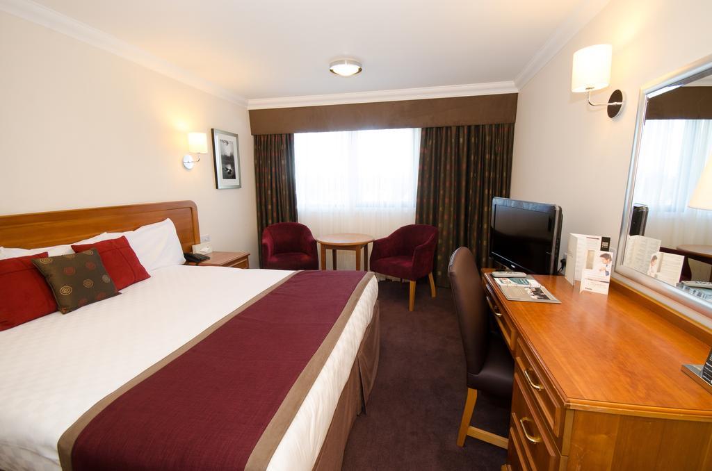 Hotel The Altens 4*
