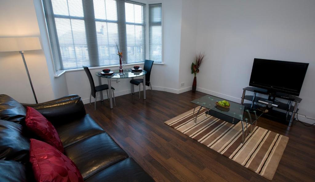 Apartment Serviced - The *
