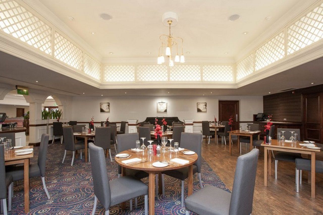 Hotel The Altens 4*