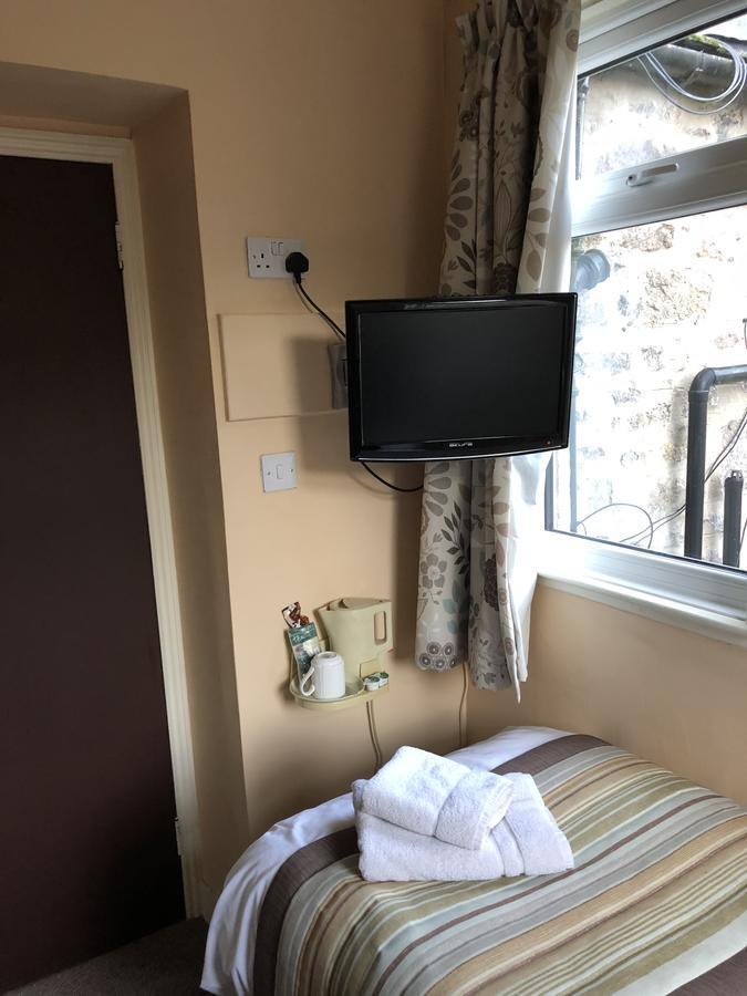 Crown Bed & Breakfast