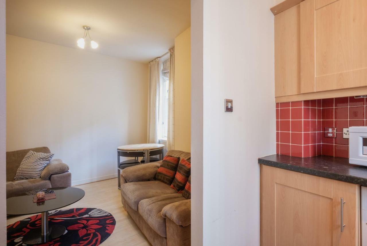 Netherkirkgate 2 Bedroom Apartment Aberdeen