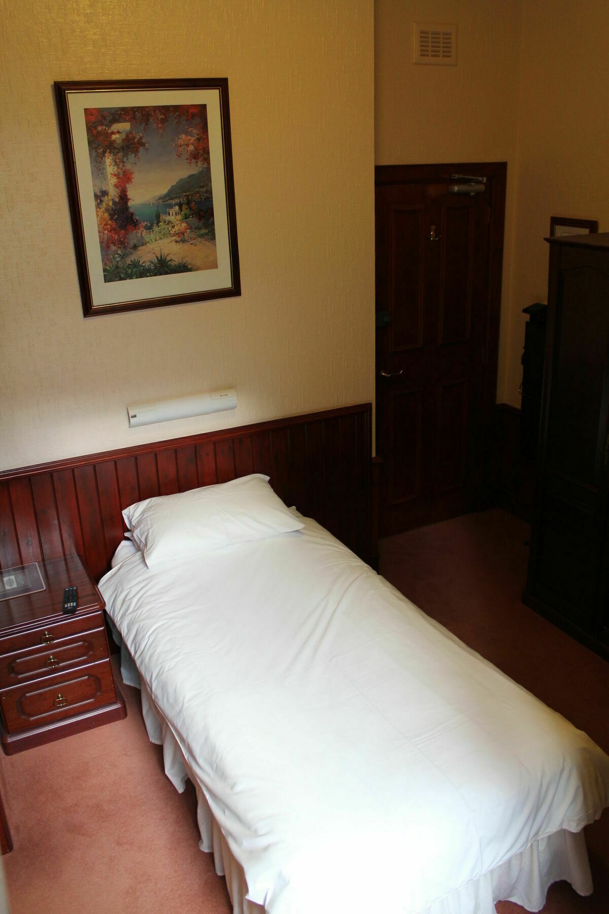Beeches Guest house