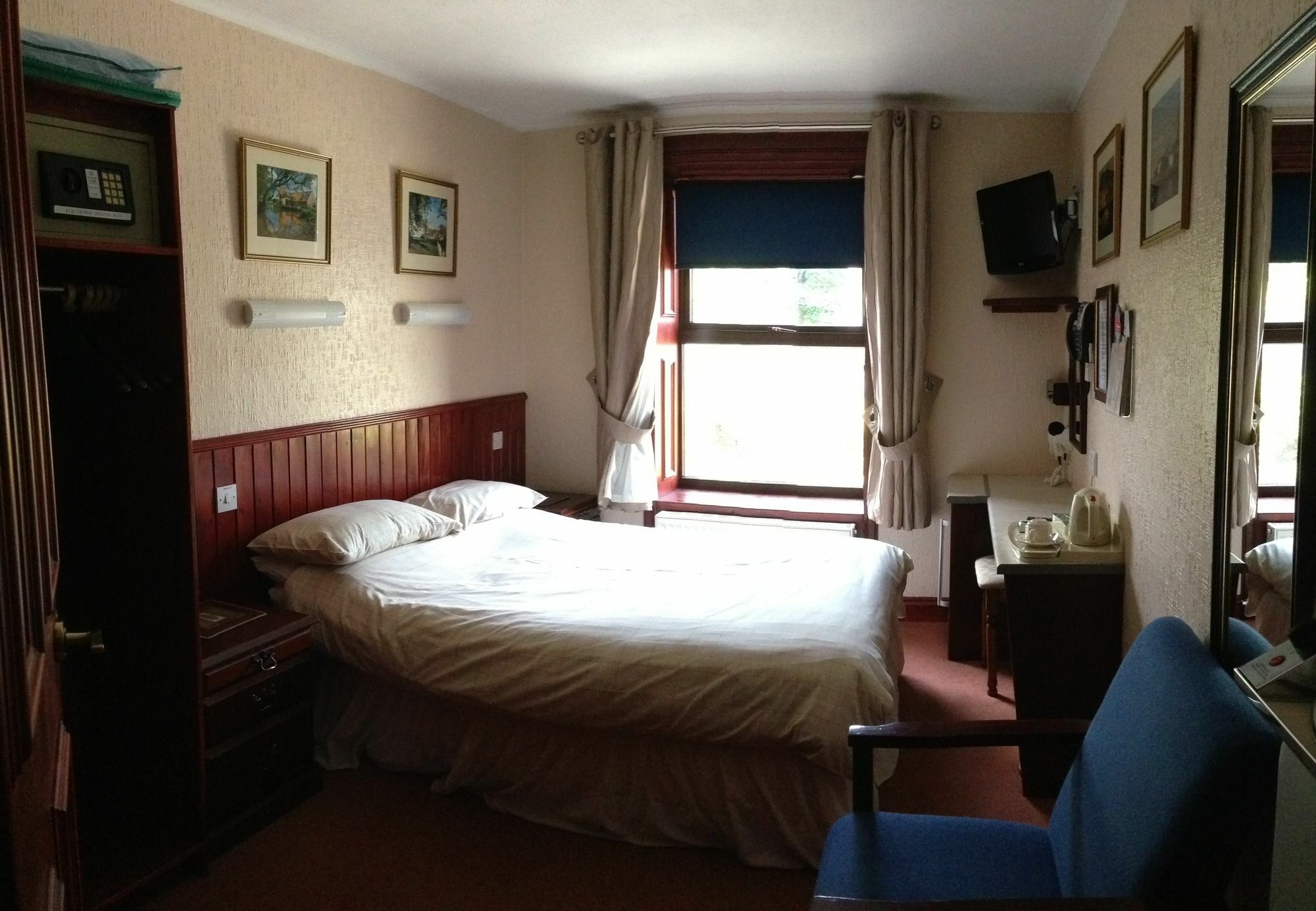 Beeches Guest house 3*