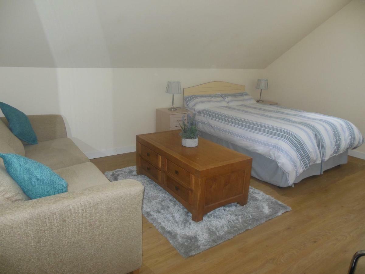 Crayford's Guest house