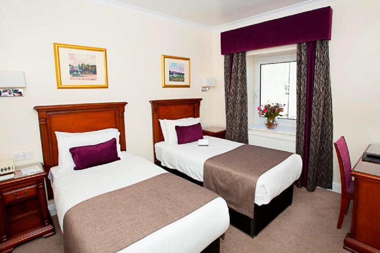 Hotel Douglas