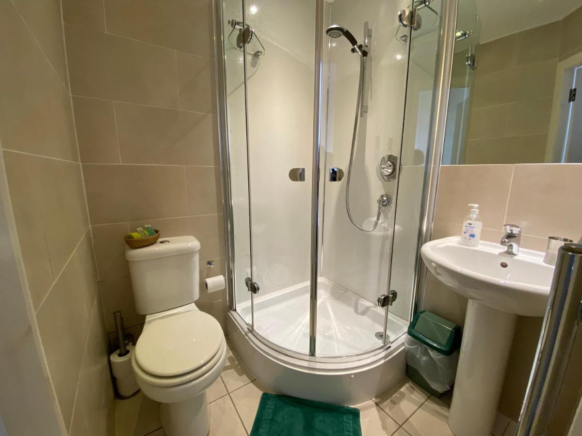 The Royal Crown Guest house Aberdeen